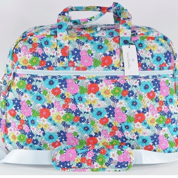 NWT Vera Bradley grand traveler duffel bag far out floral - Picture 2 of 8